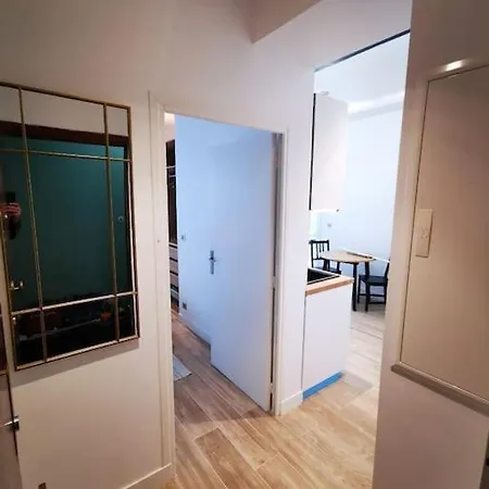 2 Pieces Cozy דירה *